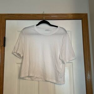 Abercrombie & Fitch Soft A&F Collection White Crop Relaxed Tee Size Large